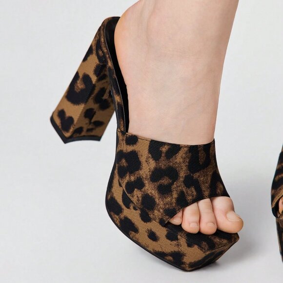 Leopard Print Casual Women's High Heel Slip-On Sandals - Picture 4 of 5